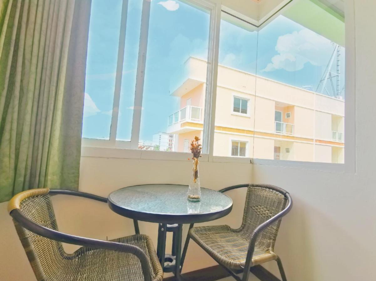 Hotel Lanting Patong Esterno foto
