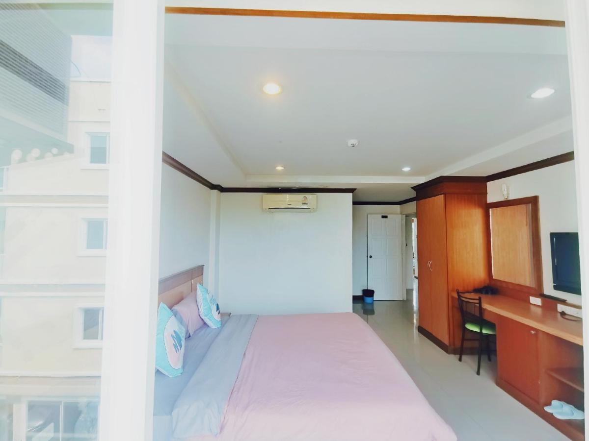 Hotel Lanting Patong Esterno foto