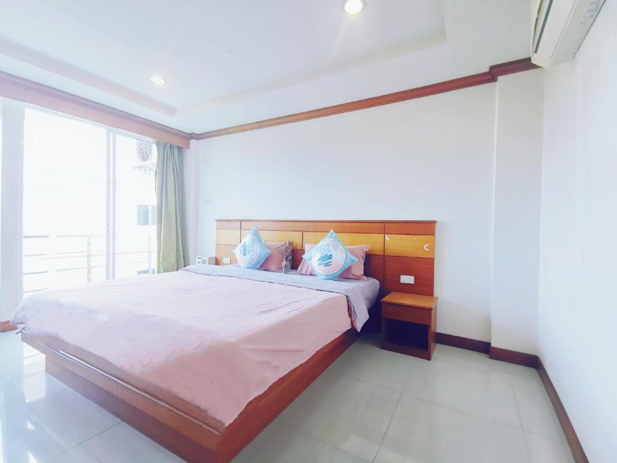 Hotel Lanting Patong Esterno foto