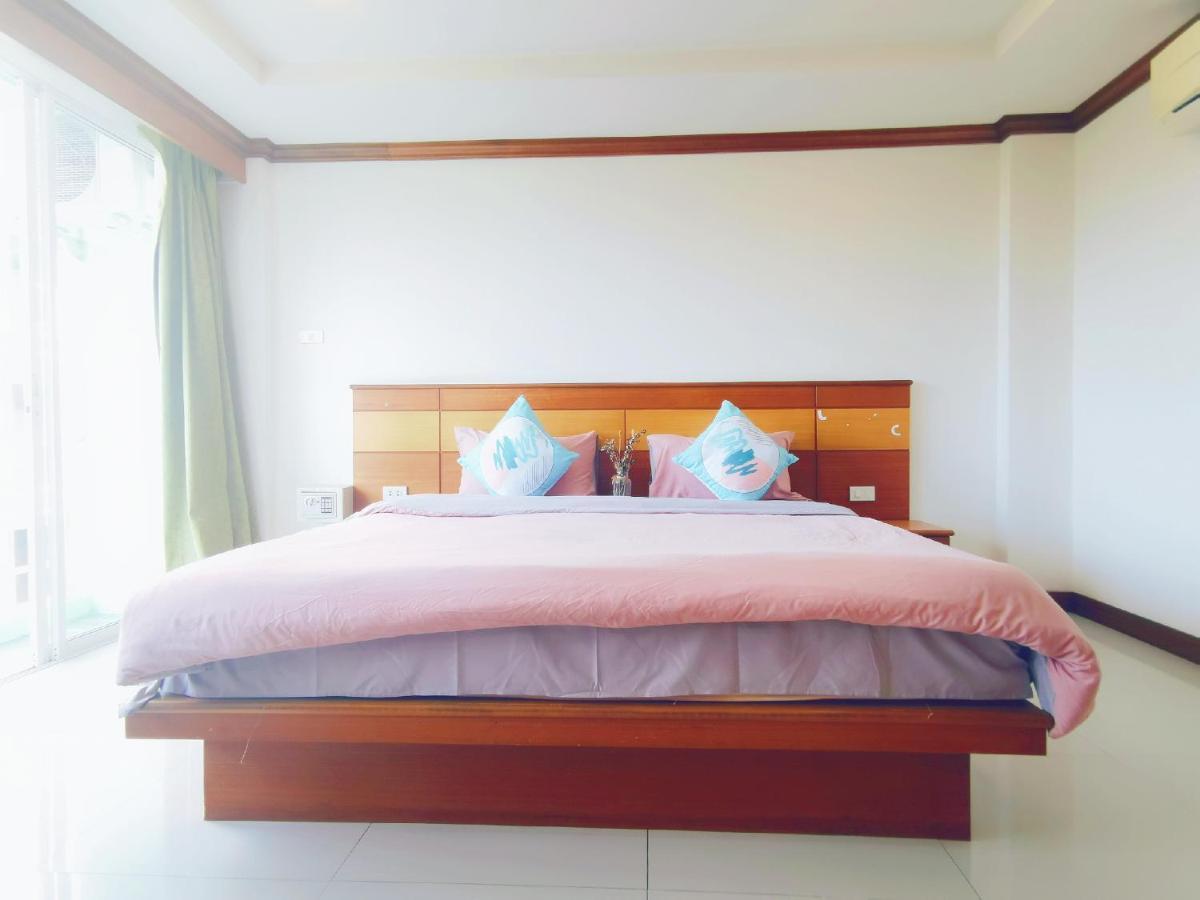 Hotel Lanting Patong Esterno foto