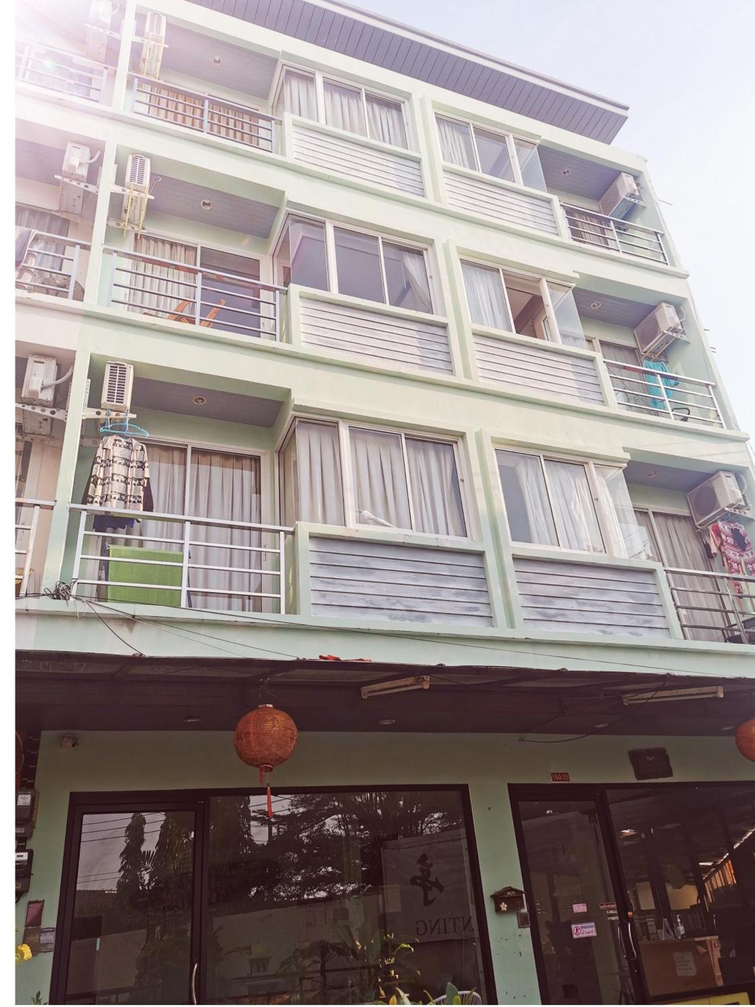 Hotel Lanting Patong Esterno foto